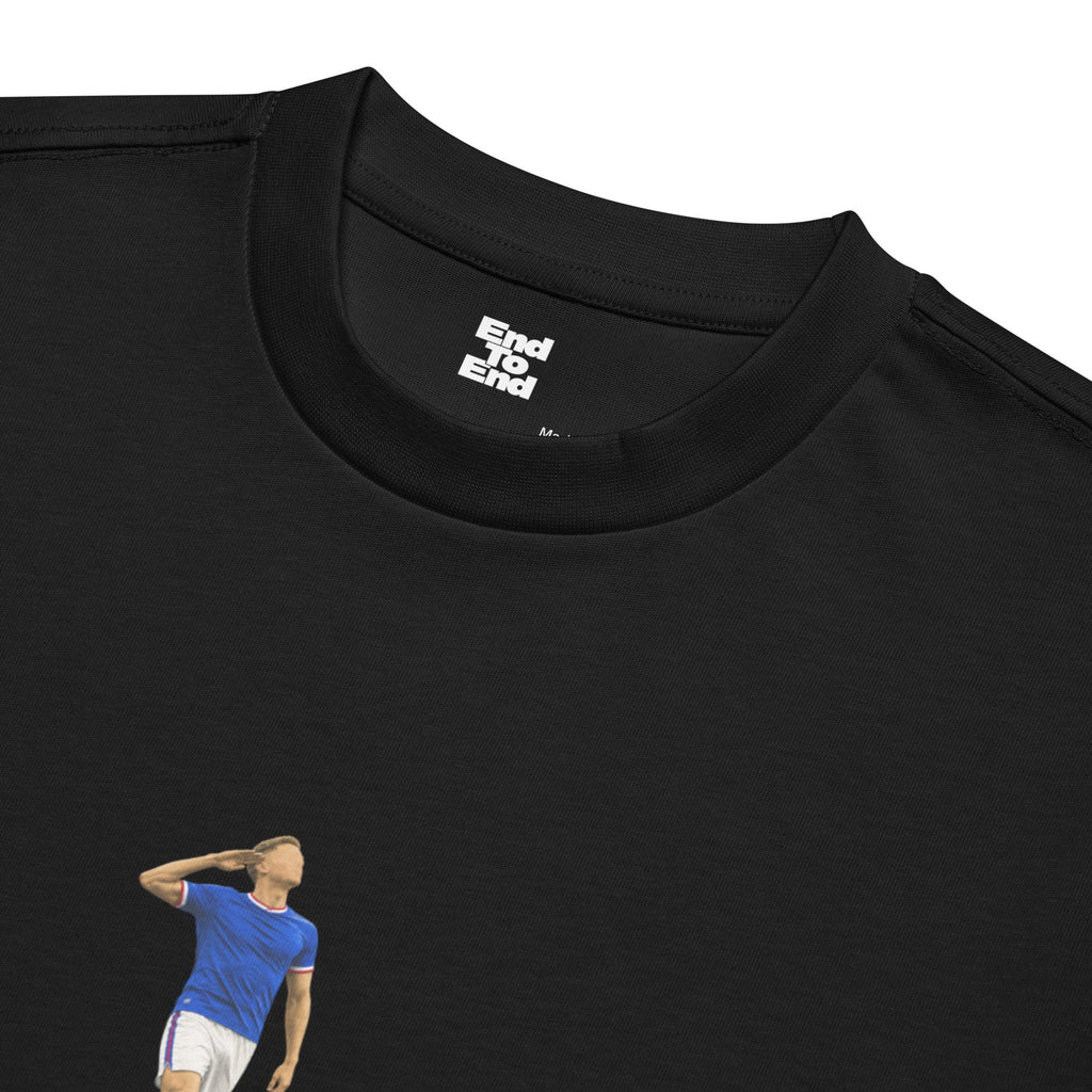 Salute - Tee - End to End